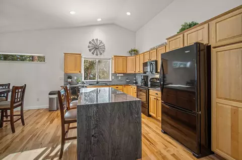 56430 Celestial Dr, Bend, OR 97707 photo 10