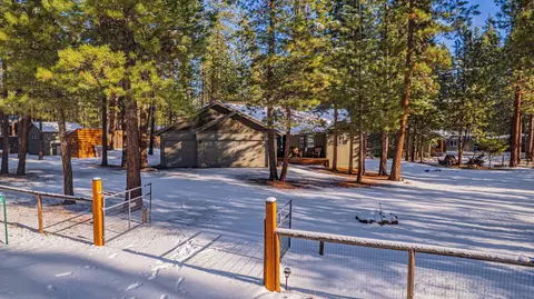 56430 Celestial Dr, Bend, OR 97707 photo 33