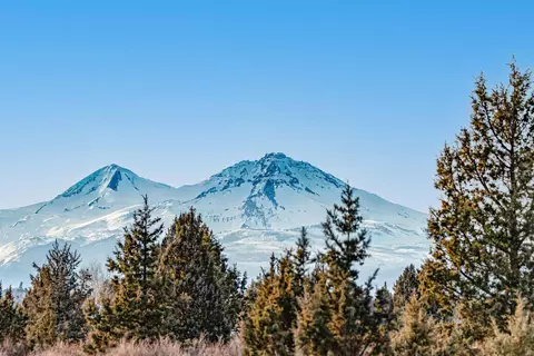 66830 Central St, Bend, OR 97703