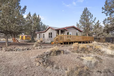 3456 NE 45th St, Redmond, OR 97756