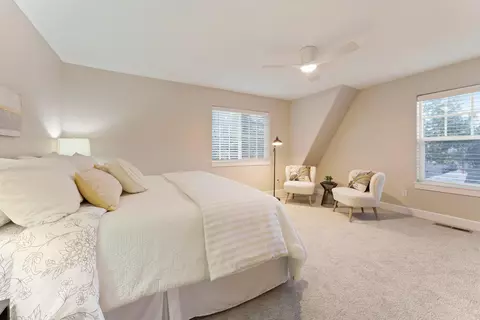 Bedroom - 2472 NW Shields Dr, Bend, OR 97703 photo 1 of 5