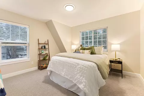 Bedroom - 2472 NW Shields Dr, Bend, OR 97703 photo 5 of 5