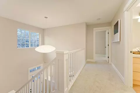 Entry Way - 2472 NW Shields Dr, Bend, OR 97703 photo 5 of 7