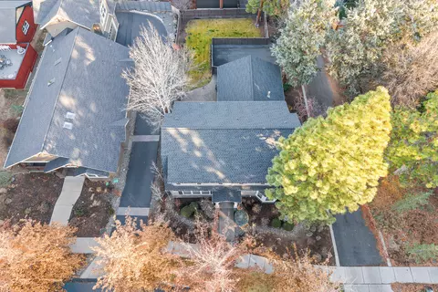 View/Area - 2472 NW Shields Dr, Bend, OR 97703 photo 2 of 2