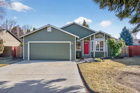 2342 NE Shadow Brook Pl, Bend, OR 97701