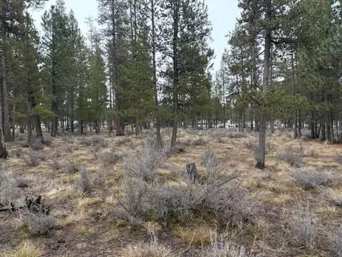 Sun Forest Drive, La Pine, OR 97739 photo 13