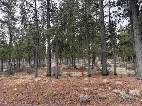 Sun Forest Drive, La Pine, OR 97739 photo 19
