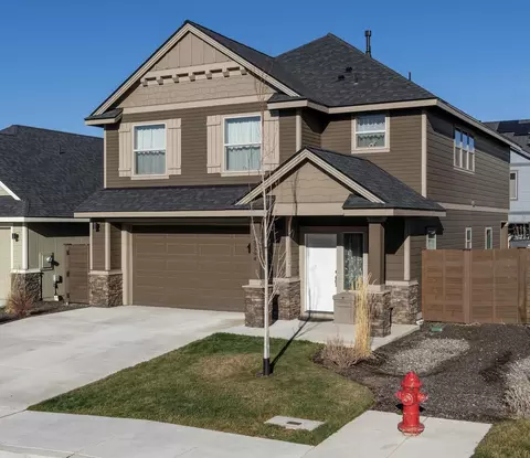 20594 SE Slate Ave, Bend, OR 97702