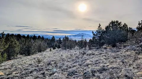 19900 Patten Meadow Rd, Lakeview, OR 97630
