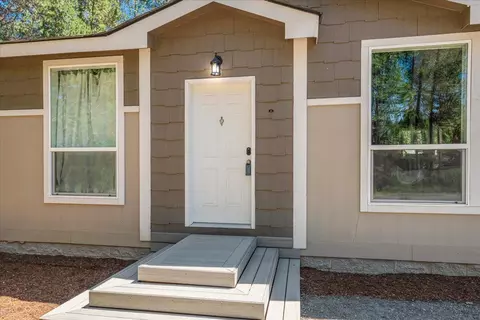 56252 Comet Dr, Bend, OR 97707 photo 4