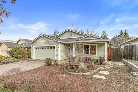 858 Faith Ave, Ashland, OR 97520