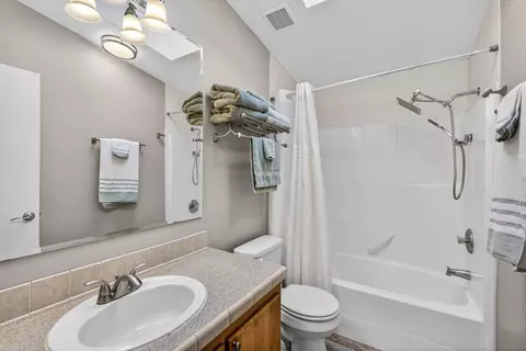 63493 Gentry Loop, Bend, OR 97701 photo 20
