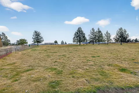 63493 Gentry Loop, Bend, OR 97701 photo 37