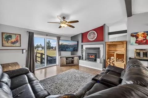 63493 Gentry Loop, Bend, OR 97701 photo 17