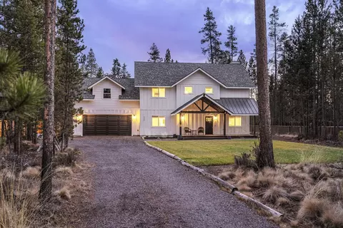 17349 Merganser Dr, Bend, OR 97707