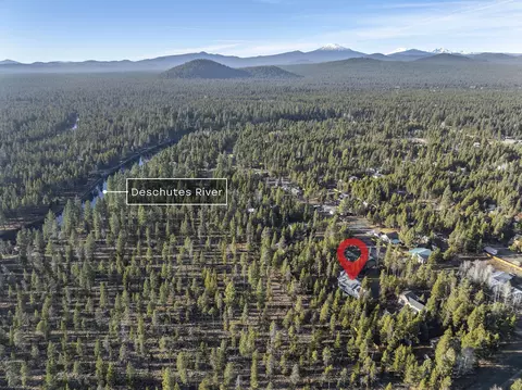 View/Area - 17349 Merganser Dr, Bend, OR 97707 photo 1 of 3