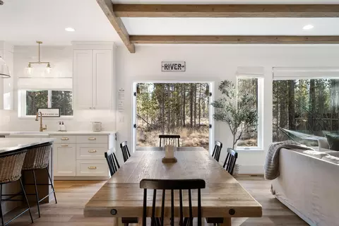 Dining - 17349 Merganser Dr, Bend, OR 97707 photo 2 of 2