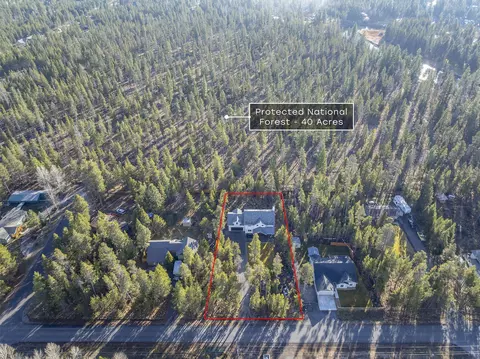 View/Area - 17349 Merganser Dr, Bend, OR 97707 photo 2 of 3