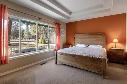 Bedroom - 60749 Willow Creek Loop, Bend, OR 97702 photo 1 of 2