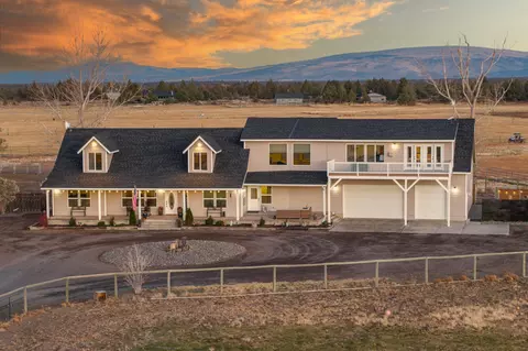 24605 Dodds Rd, Bend, OR 97701