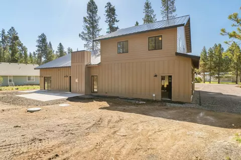 Exterior - 17216 Jacinto Rd, Bend, OR 97707 photo 4 of 8