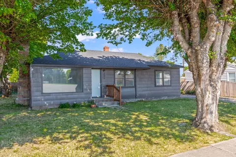 303 SW Deer St, Prineville, OR 97754