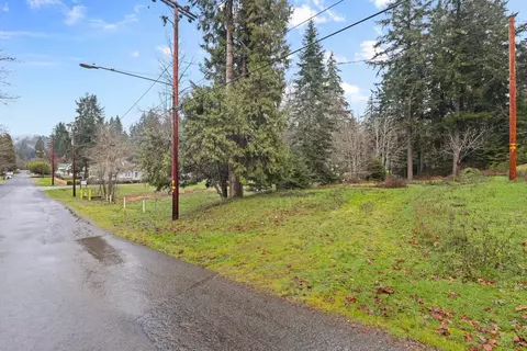 748 Willis Ave, Glendale, OR 97442 photo 2