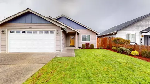 2294 Gayle Way, Grants Pass, OR 97527