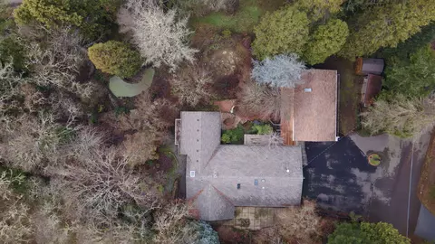301 Canyon Dr, Grants Pass, OR 97527