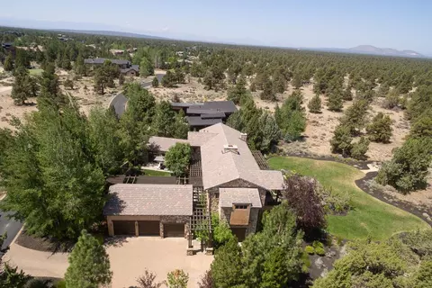 View/Area - 23126 Switchback Ct, Bend, OR 97701 photo 1 of 1