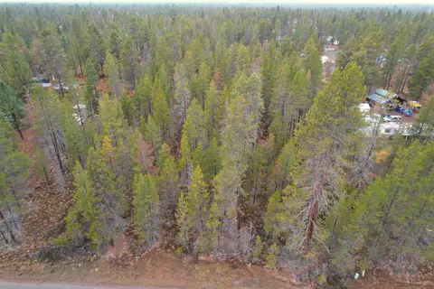 52615 Railroad St, La Pine, OR 97739 photo 3