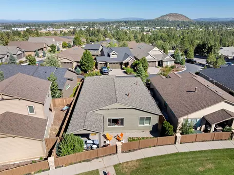 2631 NW Boulder Ridge Loop, Bend, OR 97703 photo 31