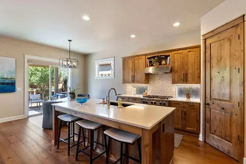 2631 NW Boulder Ridge Loop, Bend, OR 97703 photo 18