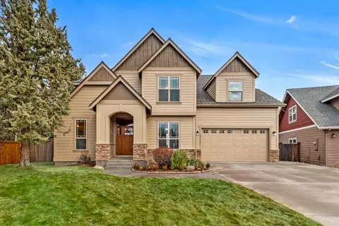 63112 Turret Ct, Bend, OR 97701