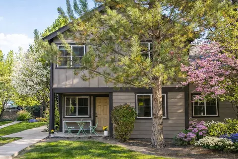 1941 NW Monterey Pines Dr UNIT 6, Bend, OR 97703