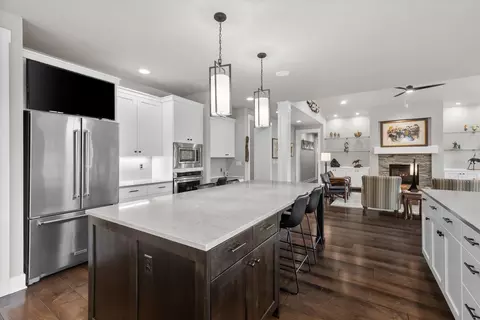 Kitchen - 60873 SW Headwaters Loop, Bend, OR 97702 photo 7 of 8