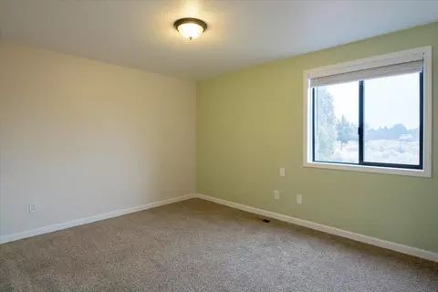 60990 Jennings Rd, Bend, OR 97702 photo 30