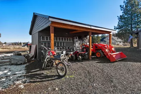 Exterior - 66511 Ponderosa Loop, Bend, OR 97703 photo 21 of 22