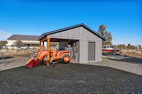 Exterior - 66511 Ponderosa Loop, Bend, OR 97703 photo 20 of 22