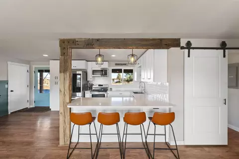 Kitchen - 66511 Ponderosa Loop, Bend, OR 97703 photo 2 of 5