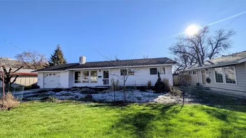 943 S 4th St, Lakeview, OR 97630