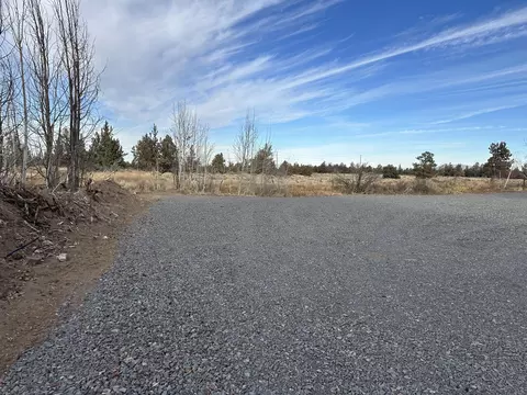 21430 Highway 20, Bend, OR 97701 photo 9