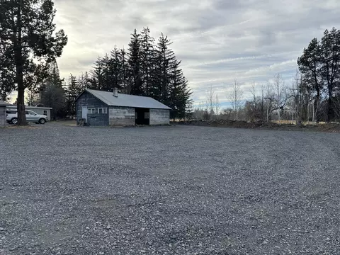 21430 Highway 20, Bend, OR 97701 photo 5
