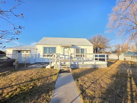 3861 Anderson Ave, Klamath Falls, OR 97603