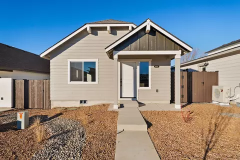 4059 SW Obsidian Pl #149, Redmond, OR 97756