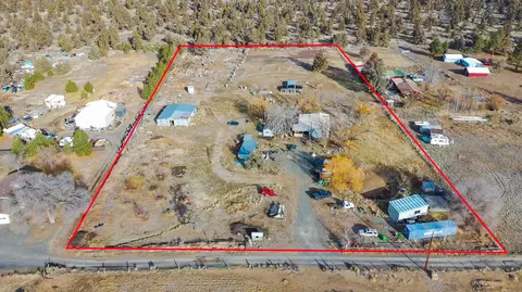 65665 SW 61st St, Bend, OR 97703