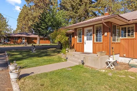 Exterior - 32486 Modoc Point Rd, Chiloquin, OR 97624 photo 21 of 45