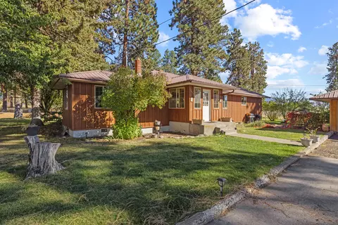 Exterior - 32486 Modoc Point Rd, Chiloquin, OR 97624 photo 30 of 45