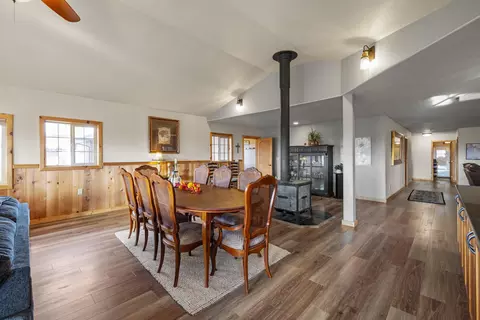 Dining - 32486 Modoc Point Rd, Chiloquin, OR 97624 photo 1 of 5