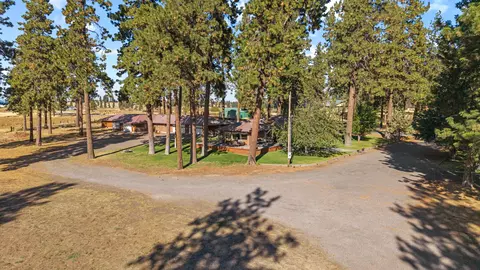Exterior - 32486 Modoc Point Rd, Chiloquin, OR 97624 photo 42 of 45